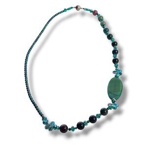 Handmade Artisan necklace Agate Stone Asymmetrical Green fairy Boho Crystal New